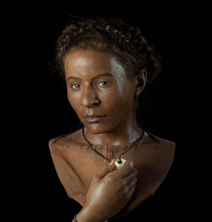 Скулптор ни показва лицата на нашите предци, като никоя книга не може