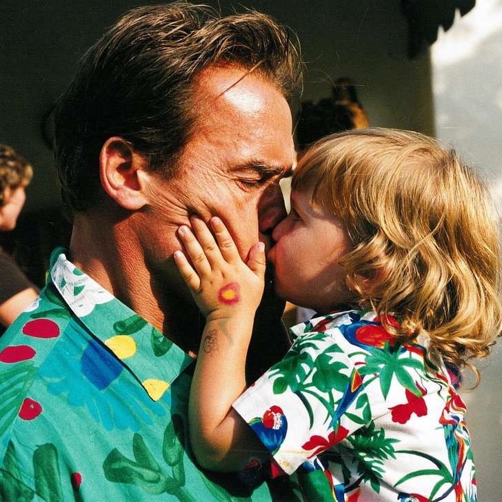 15 снимки, които доказват Арнолд Шварценегер, не е просто звезда - той е страхотен татко