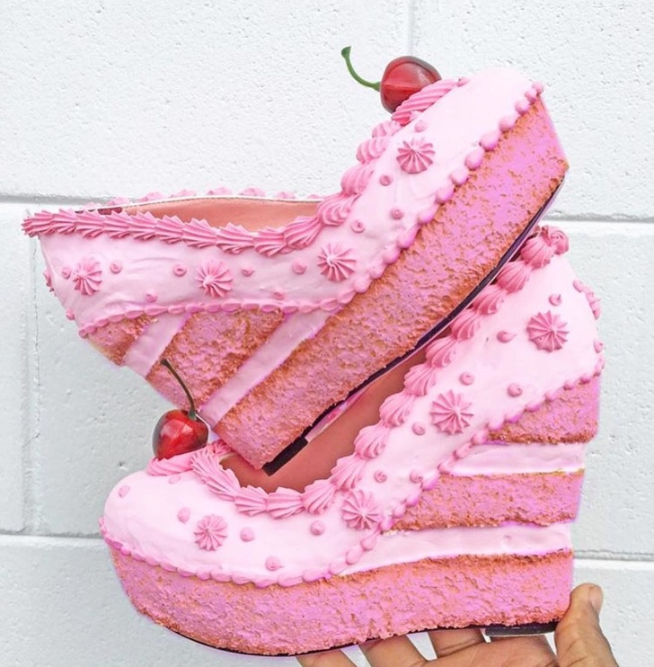 Художник превръща обувките в сладки десерти и се нарича „Пекарня за обувки“