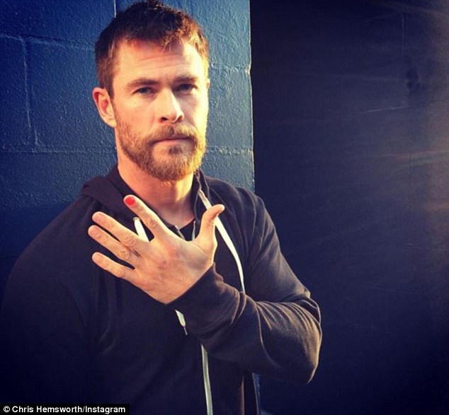 38CECC0700000578-3808097-Not_just_a_pretty_face_Chris_Hemsworth_has_once_again_supported_-m-9_1474909306703